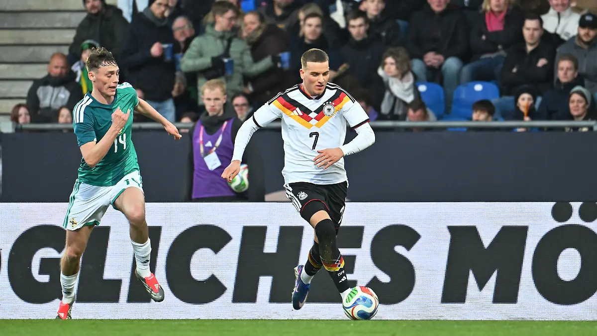 Wann feiert Said El Mala (r) seine Tor-Premiere für die U21?