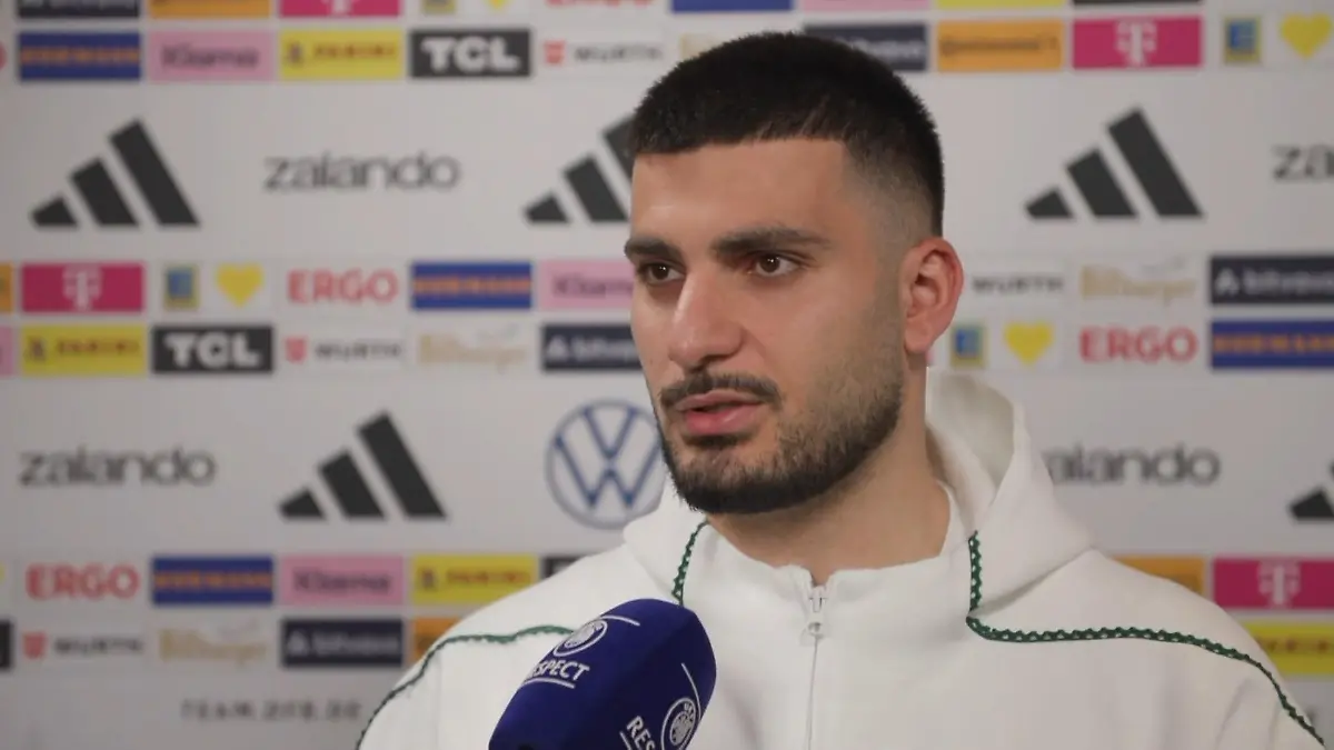 Mega-Kritik nach Pfiffen gegen Sané: „Wir sind ein Land – da gehören alle dazu“ Spieler stellen sich hinter ihn