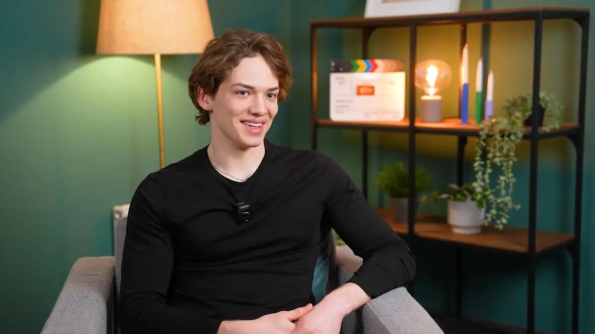 Julius kommt in die Schillerallee zurück Frischer Wind bei „Unter uns“