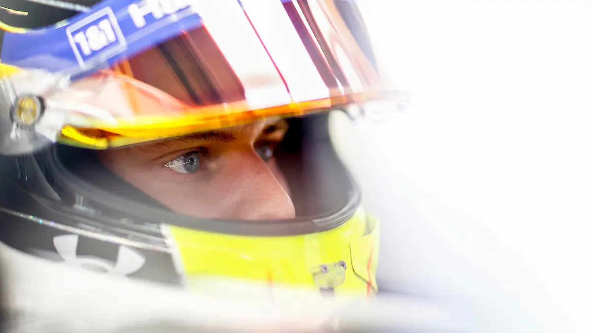 Sport Bilder des Tages Formula 1 2021: British GP SILVERSTONE CIRCUIT, UNITED KINGDOM - JULY 16: Mick Schumacher, Haas F1 during the British GP at Silverstone Circuit on Friday July 16, 2021 in Northamptonshire, United Kingdom. Photo by Andy Hone / LAT Images Images PUBLICATIONxINxGERxSUIxAUTxHUNxONLY GP2110_132530_ONZ5803 2