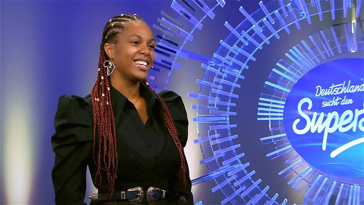 Lizzy aus München rappt vor ihrem Idol Bushido Früher Fan, heute Konkurrenz?