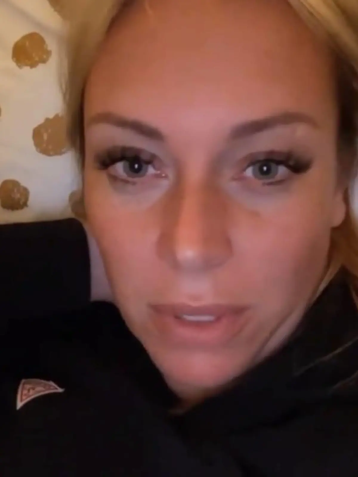 Julia Holz meldet sich vor Start der Chemotherapie bei ihren Fans auf Instagram.