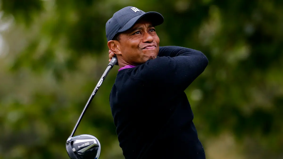 March 27, 2026, Jupiter, Florida, USA: Tiger Woods has been involved in a rollover car accident near his home in Jupiter, Florida, authorities say. Woods has been charged with a DUI and with property damage and refusal to submit to a lawful test. FILE PHOTO SHOT ON: October 23, 2020, Los Angeles, California, USA: TIGER WOODS watches his tee shot during the second round of the Zozo Championship golf tournament in Thousand Oaks. (Credit Image: Â© Ringo Chiu/ZUMA Press Wire