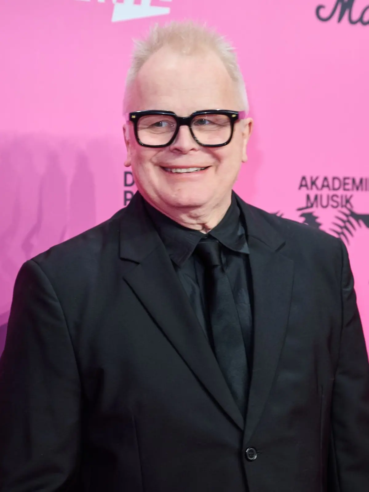 Bild zu: "Noch immer mittendrin, statt im Ruhestand! Herbert Grönemeyer wird 70 "