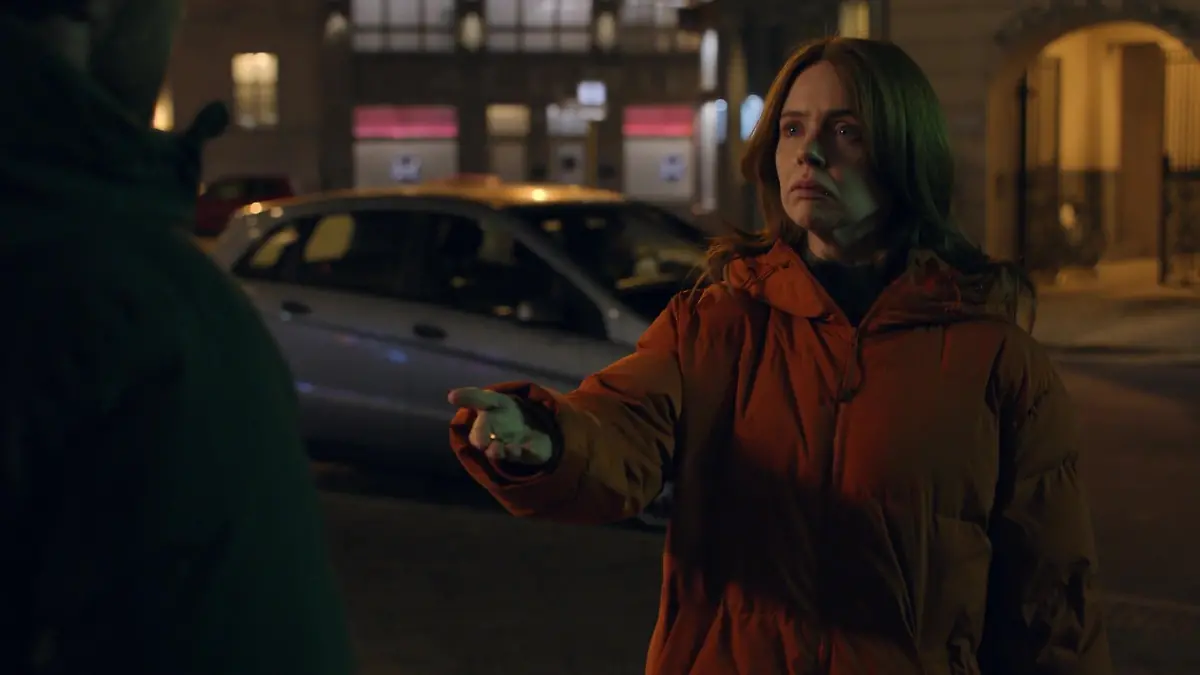 Toni (Olivia Marei) kommen Eriks (Patrick Heinrich) Beteuerung wie purer Hohn vor. Sie verbannt ihn endgültig aus ihrem Leben!