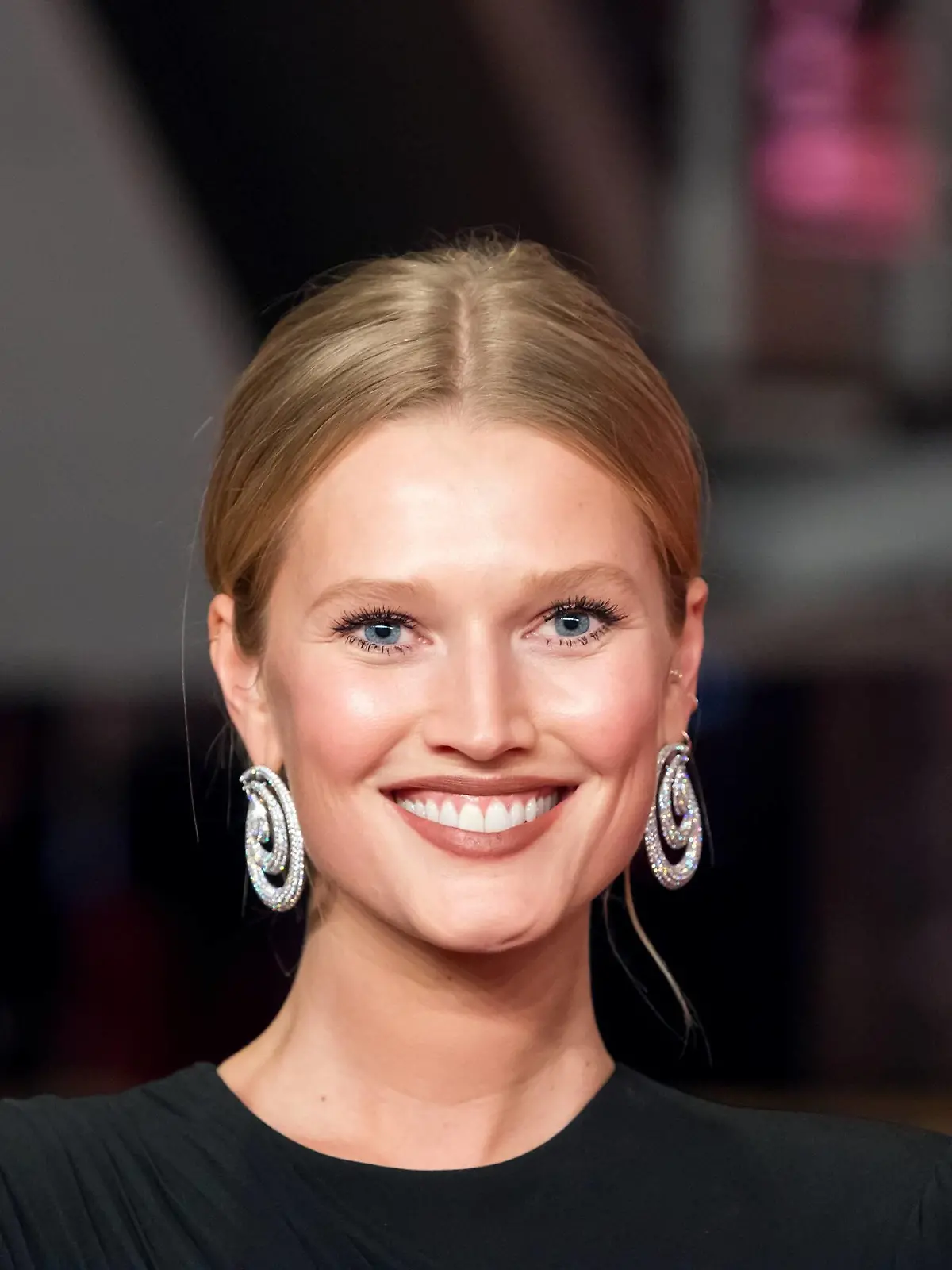  Toni Garrn on the red carpet of the opening night at the Berlinale 2019 PUBLICATIONxINxGERxSUIxAUTxONLY SimonxBeckerx/xLexPictorium LePictorium_0200829