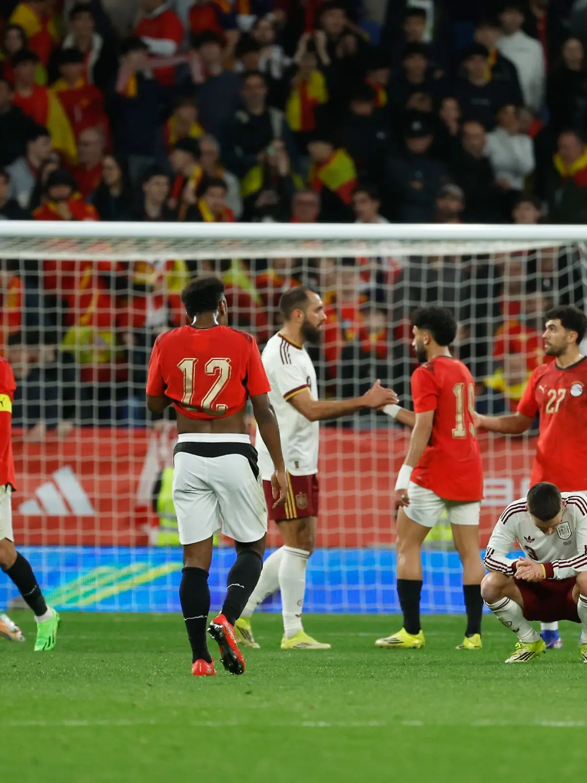 Bild zu: "«Weltweite Schande»: Rassistische Gesänge bei Spanien-Spiel"