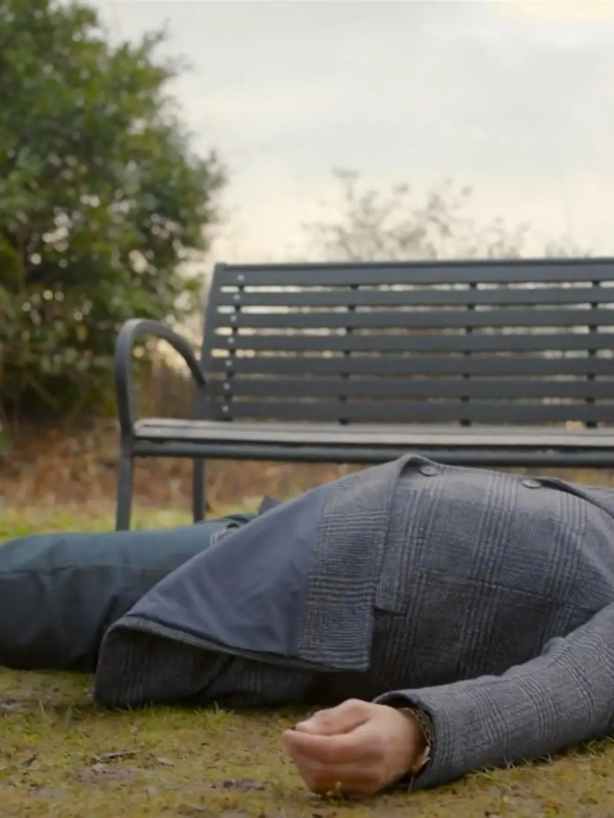 Bild zu: "Schock im Park! Richard bricht zusammen"