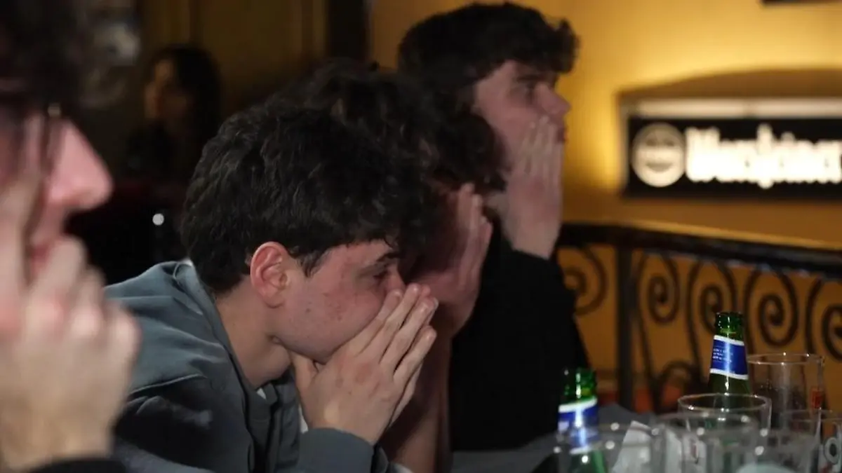 WM-Frust: Ganz Italien besäuft sich – Trainer Gattuso gibt Tränen-Interview Weltmeister in Schockstarre