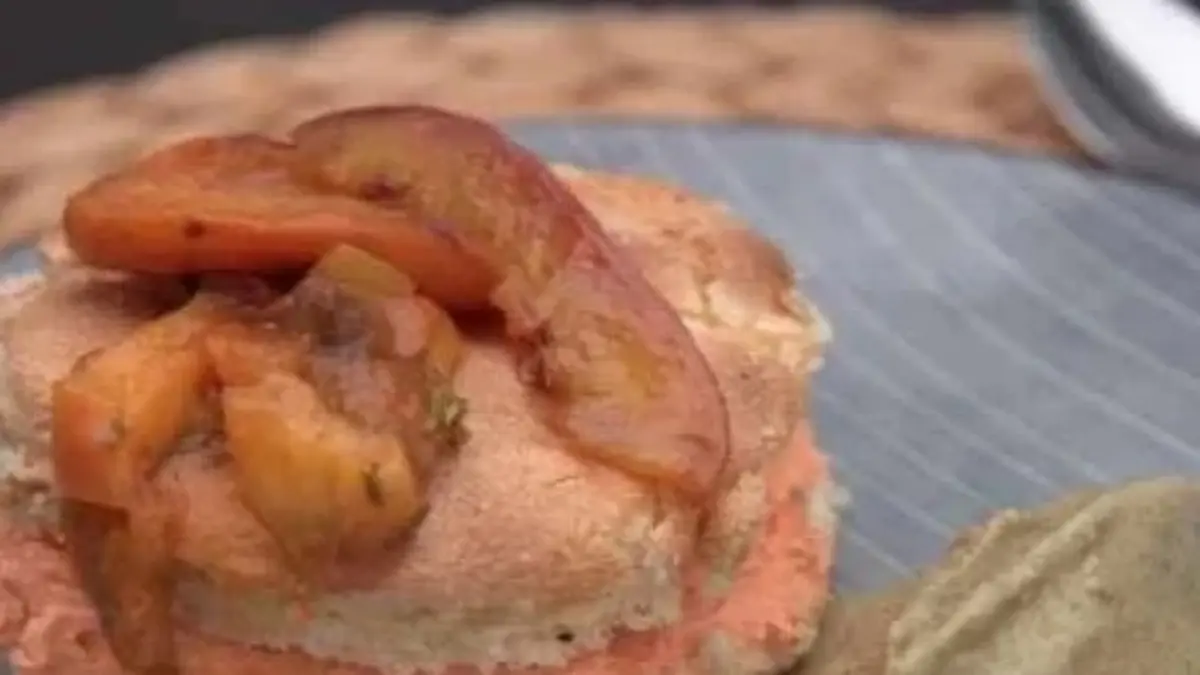 Aprikosentörtchen mit Eis