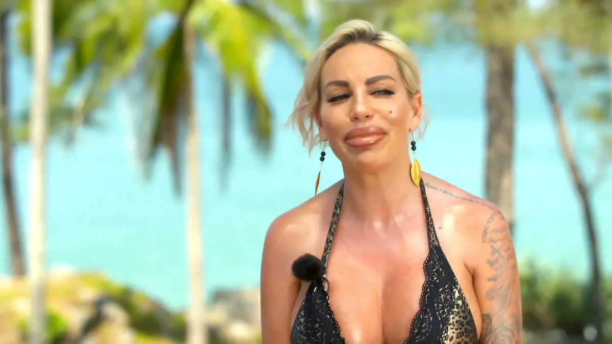SO sieht Gina-Lisa Lohfink jetzt nicht mehr aus XXL-Lippen beim "Kampf der Realitystars"