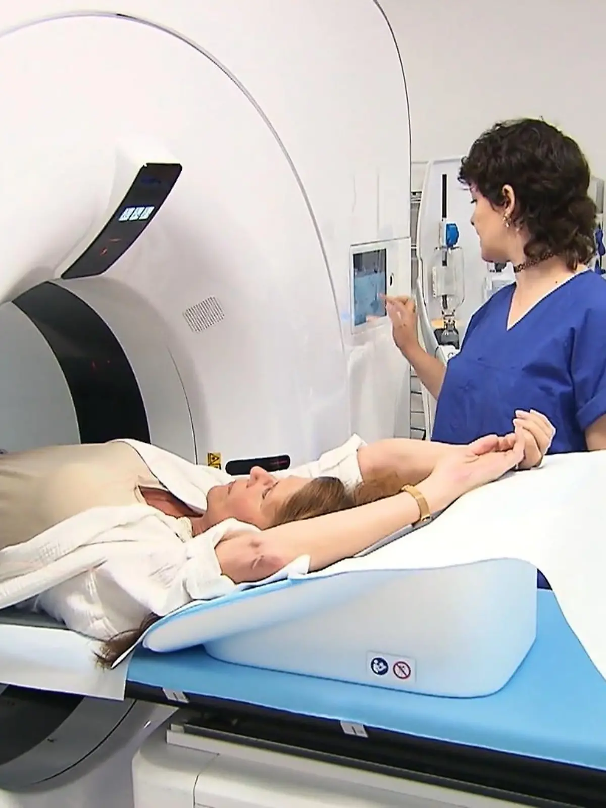 Bild zu: "Krankenkassen übernehmen Lungen-CT"