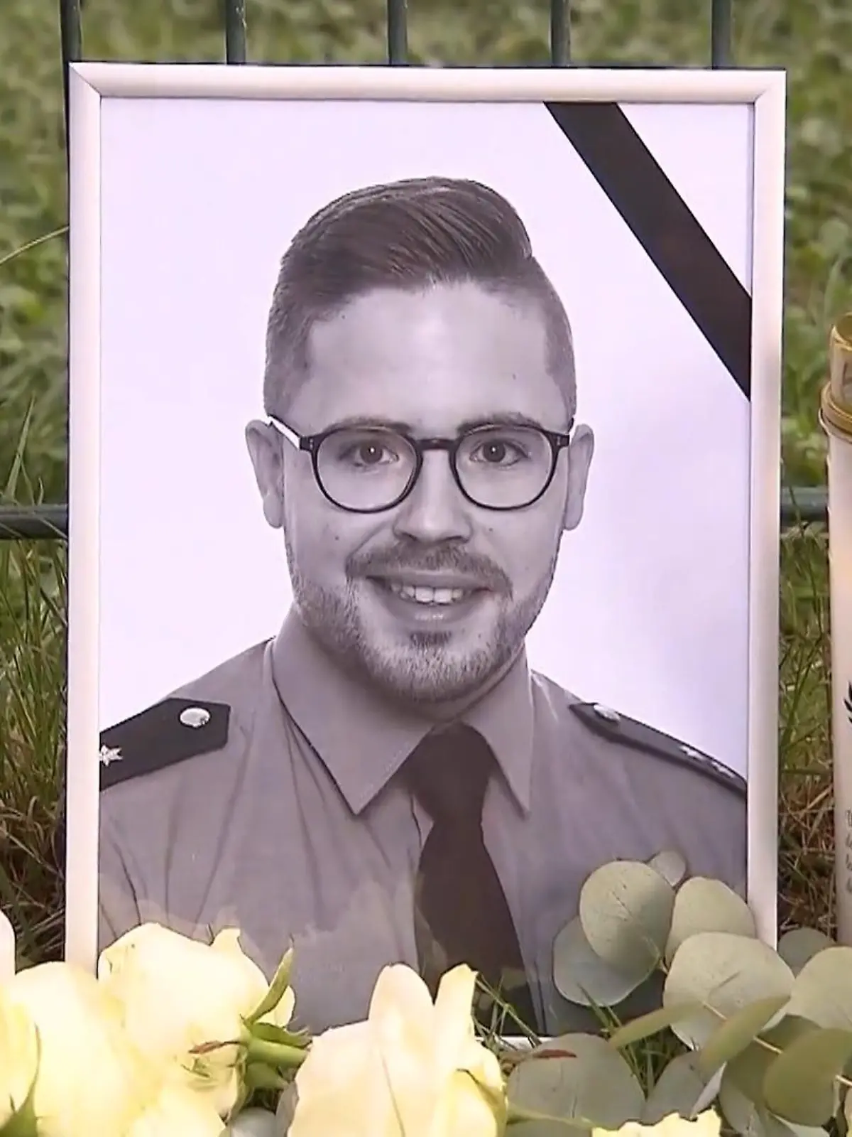 Bild zu: "Polizist stirbt bei Überfall auf Tankstelle - Täter kommt in Psychiatrie"