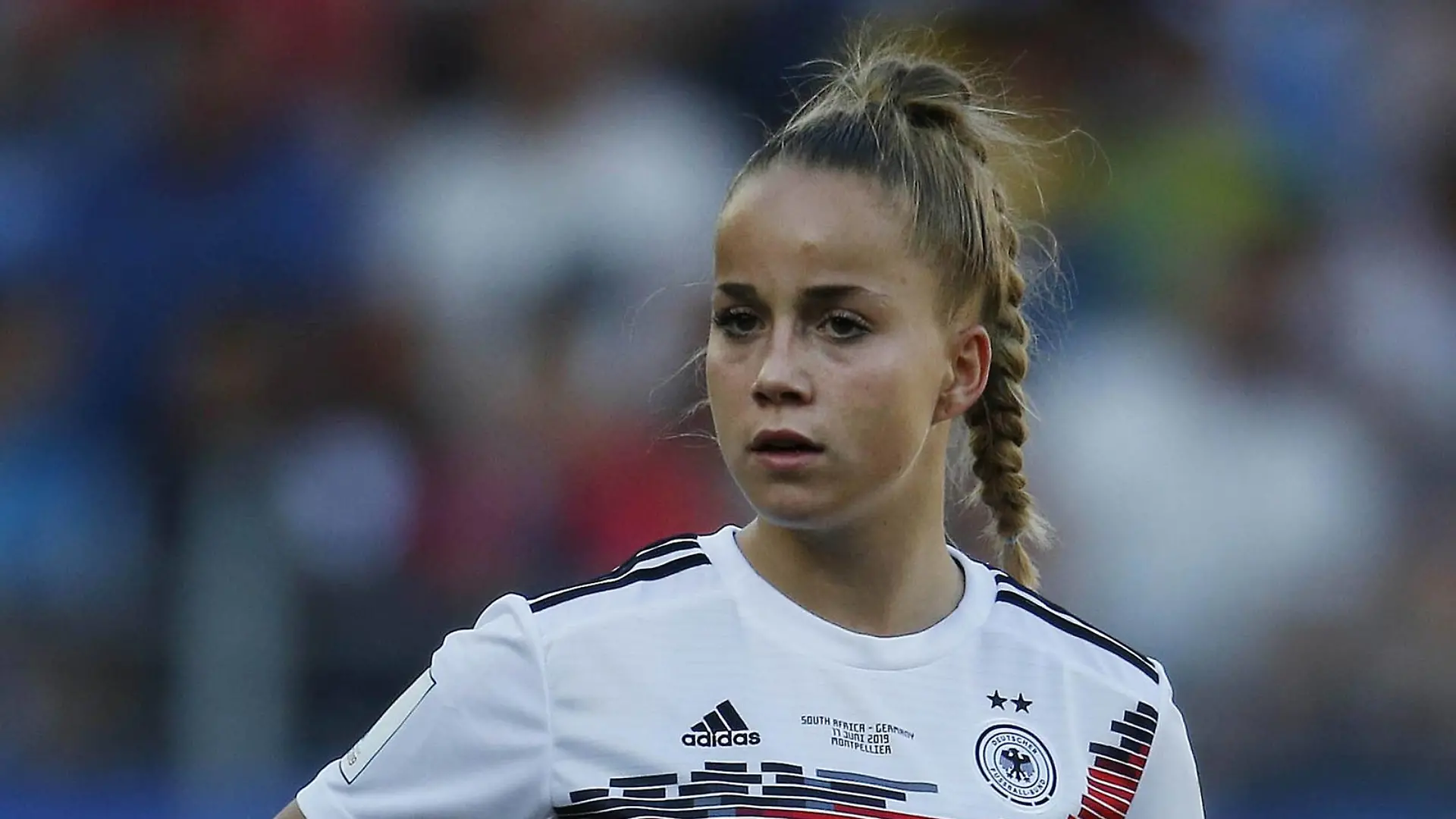 Montpellier, Frankreich, FIFA Frauen Fußball Weltmeisterschaft , FIFA Women s World Cup France, Vorrunde Deutschland (GER) vs. Südafrika (RSA) 4-0 am 17. 06 . 2019 im Stadion Stade de la Mosson in Montpellier / Frankreich Giulia GWINN (GER) *** Montpellier, France, FIFA Women Football World Cup , FIFA Women s World Cup France, preliminary round Germany GER vs South Africa RSA 4 0 on 17 06 2019 at the stadium Stade de la Mosson in Montpellier France Giulia GWINN GER  
