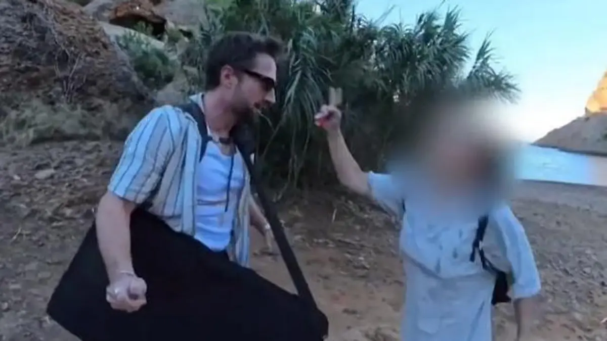 Mit Steinen und Taser! Frau geht auf DJ los – weil er HIER Musik macht  DJ Phikey in Frankreich attackiert