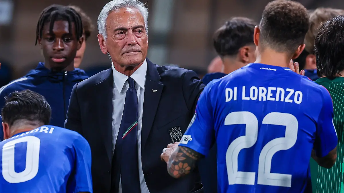 CALCIO - FIFA Mondiali - FIFA World Cup, WM, Weltmeisterschaft, Fussball 2026 - Qualification Round - Italy vs Estonia Gabriele Gravina President FIGC of Italy celebrates the victory at the end of the match during FIFA World Cup 2026 qualifier football match between Italy and Estonia at New Balance Arena Bergamo Italy PUBLICATIONxNOTxINxFRAxUK Copyright: xIPAxSport/ABACAx