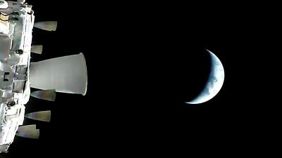 Mondmission Artemis 2: Vier Astronauten fliegen jetzt Richtung Mond