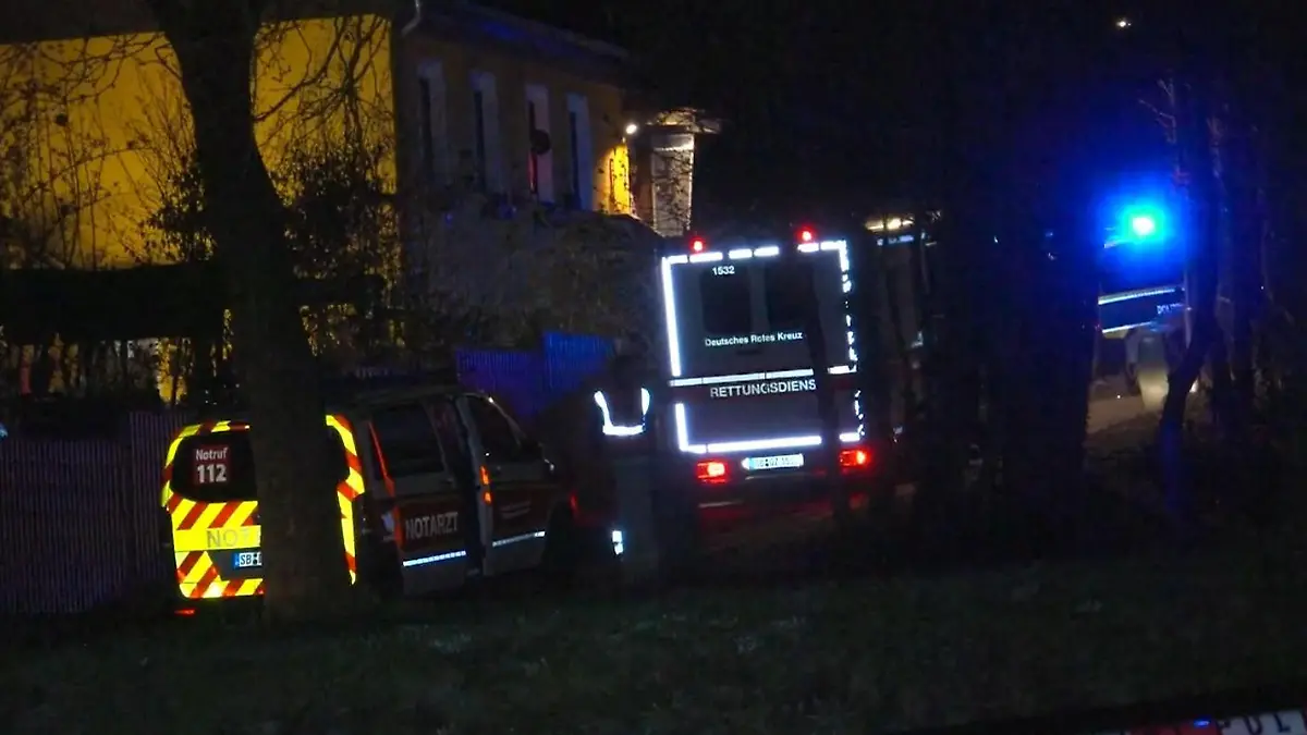 Polizei feuert tödliche Schüsse ab! 22-Jähriger stirbt nach Verfolgungsjagd Alarm in Saarbrücken