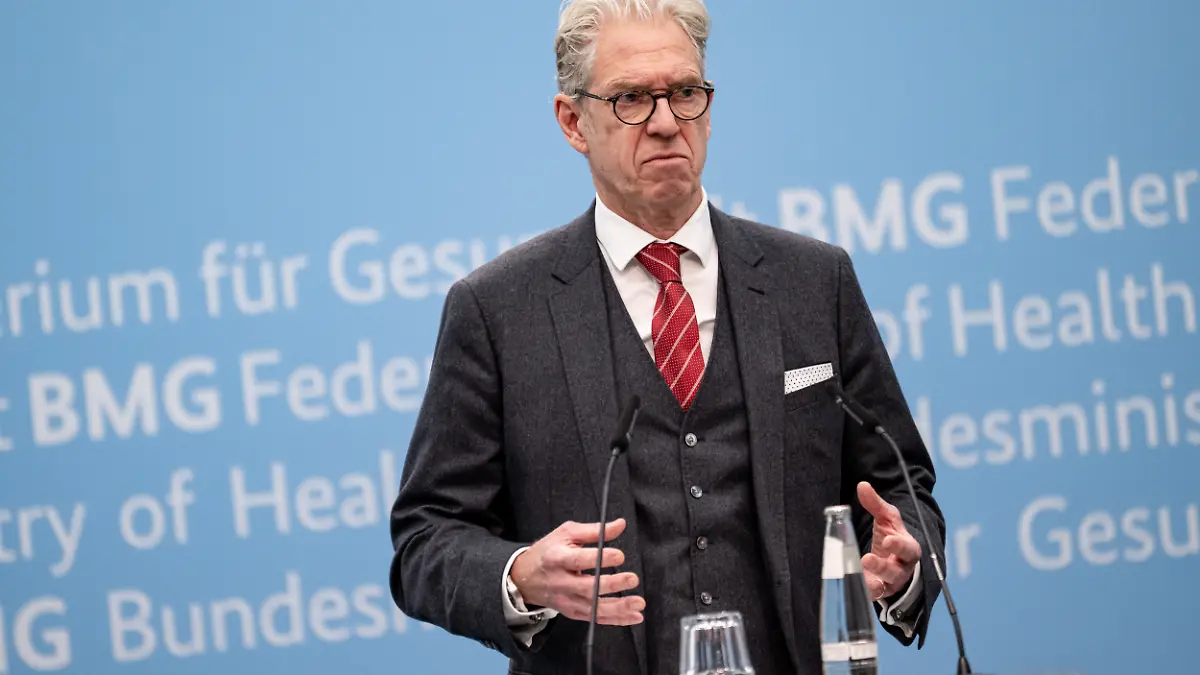 Andreas Gassen, Chef der Kassenärztlichen Bundesvereinigung, nimmt an einer Pressekonferenz zu Plänen für ein Primärarztsystem teil. +++ dpa-Bildfunk +++