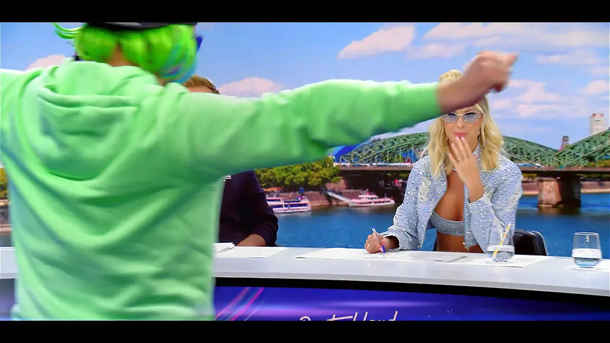 Zwischen schrägen Auftritten und großen Stimmen: Wer kommt weiter – und wer nicht? Kurios, laut, voller Hoffnung