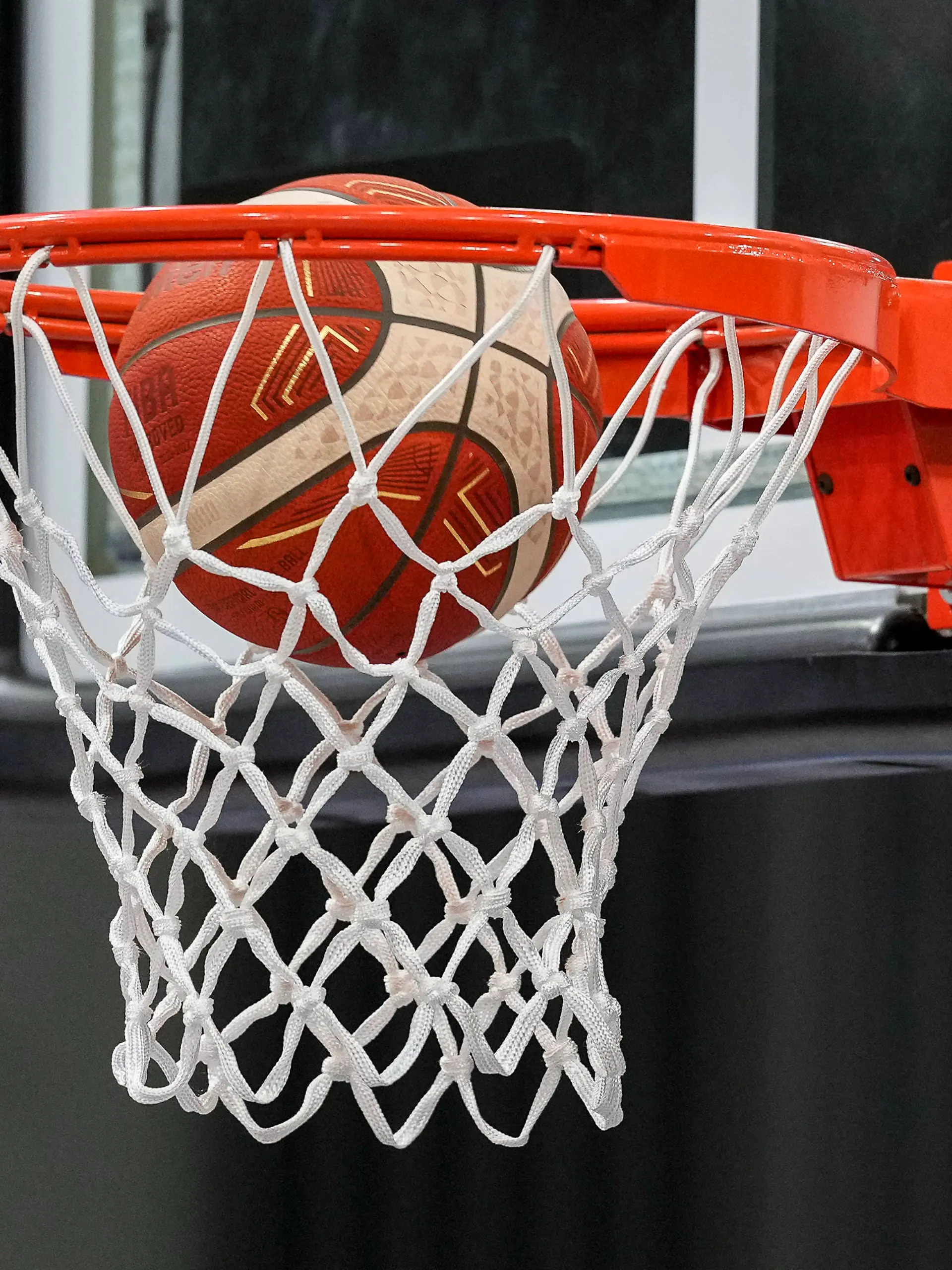 Bild zu: "Drama nach Team-Essen! 15-Jährige stirbt bei Basketball-Turnier"