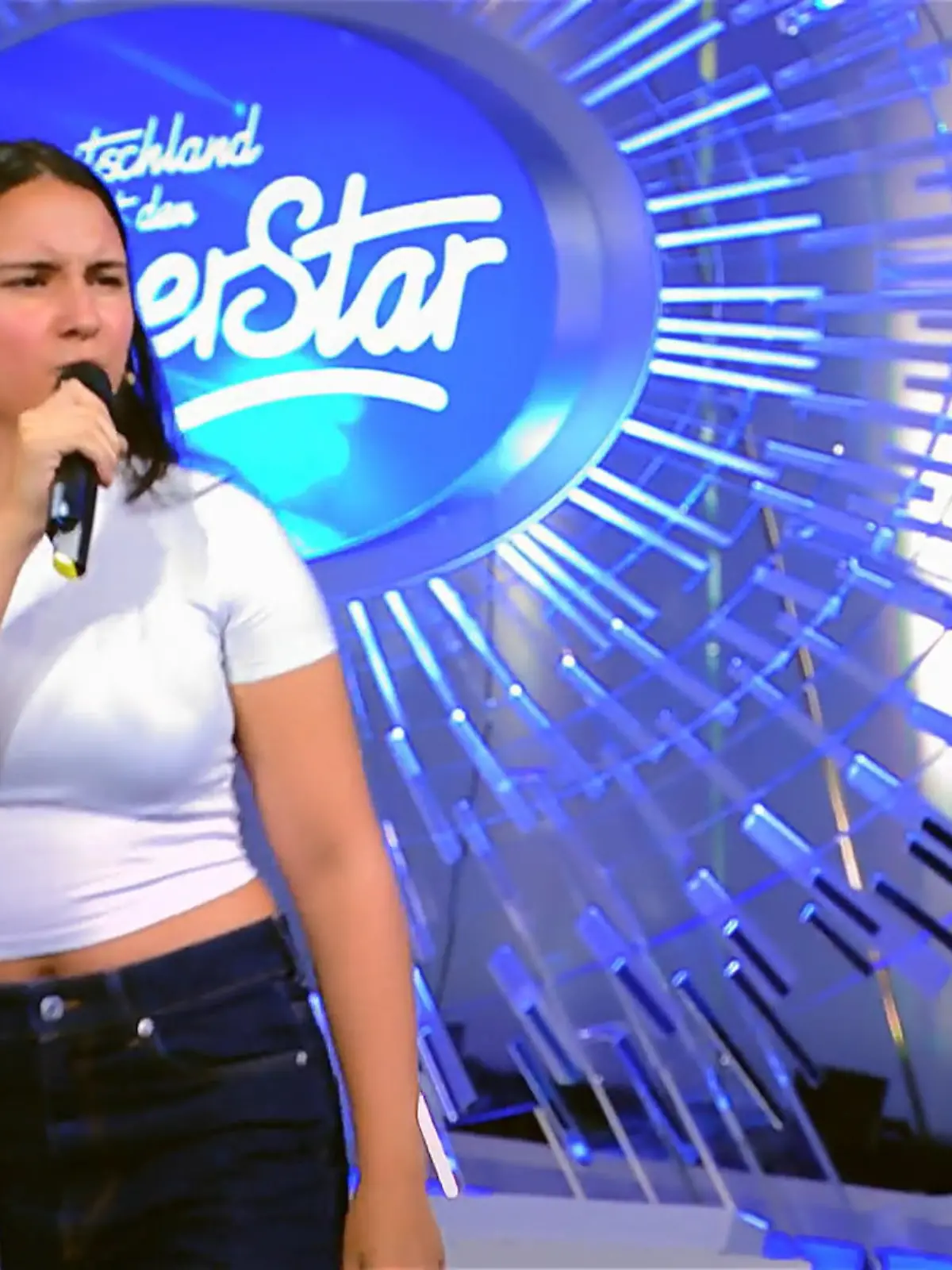 Bild zu: "Kann Valentina mit „Mary Jane (All Night Long)“ die Jury schon jetzt für sich einnehmen?"