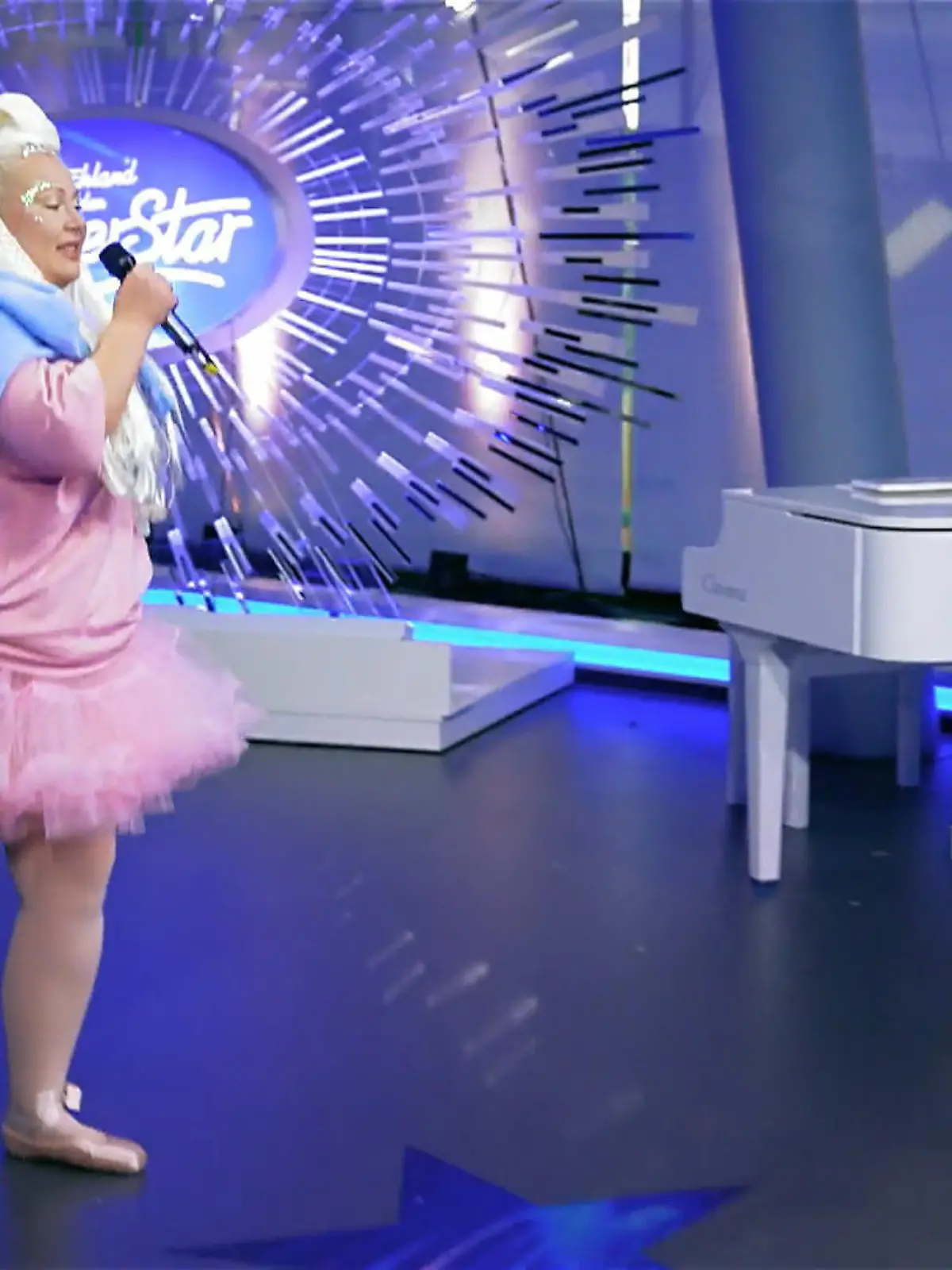 Bild zu: "Warum Anastassias Auftritt mit „Augen auf!“ für eine Überraschung sorgt"