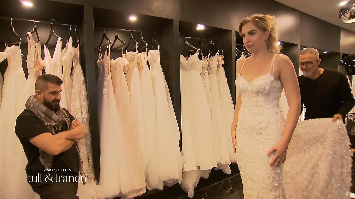 Gabriela kennt kein Tempolimit! Brautkleid-Suche