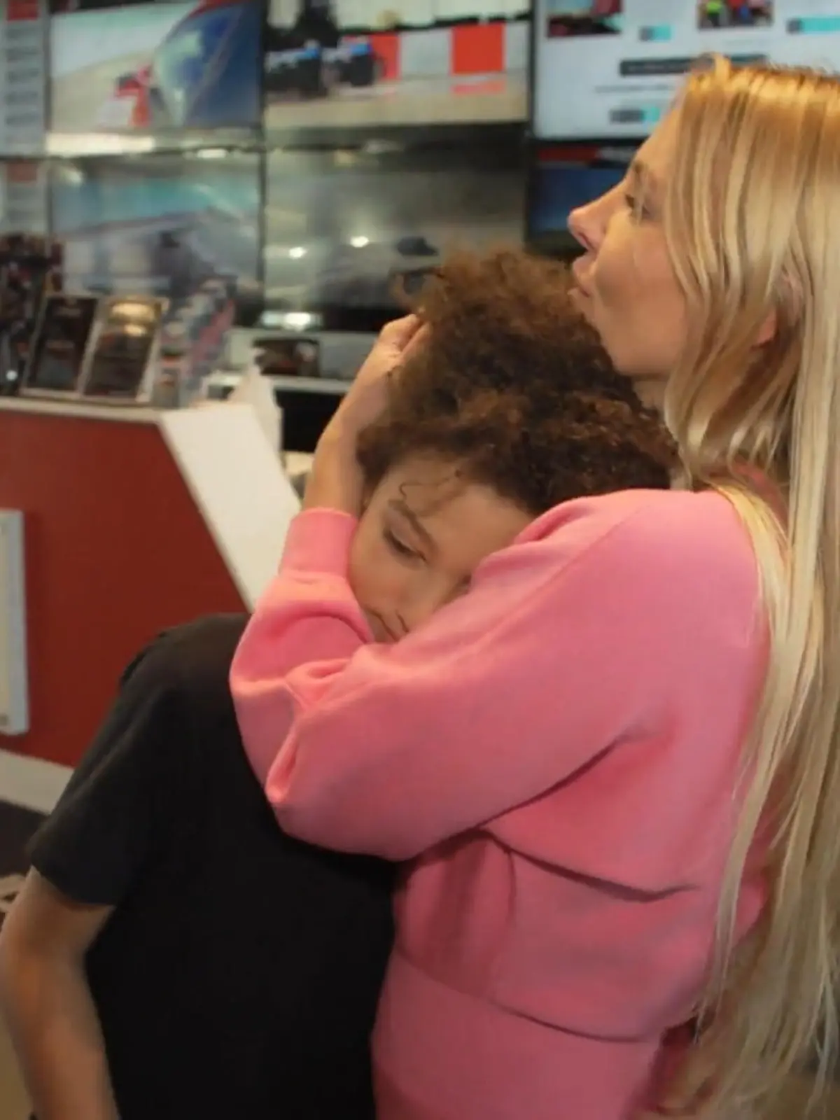 Bild zu: "Muss Doreen ihren Job aufgeben, wenn ihr großer Kinderwunsch endlich wahr wird?"