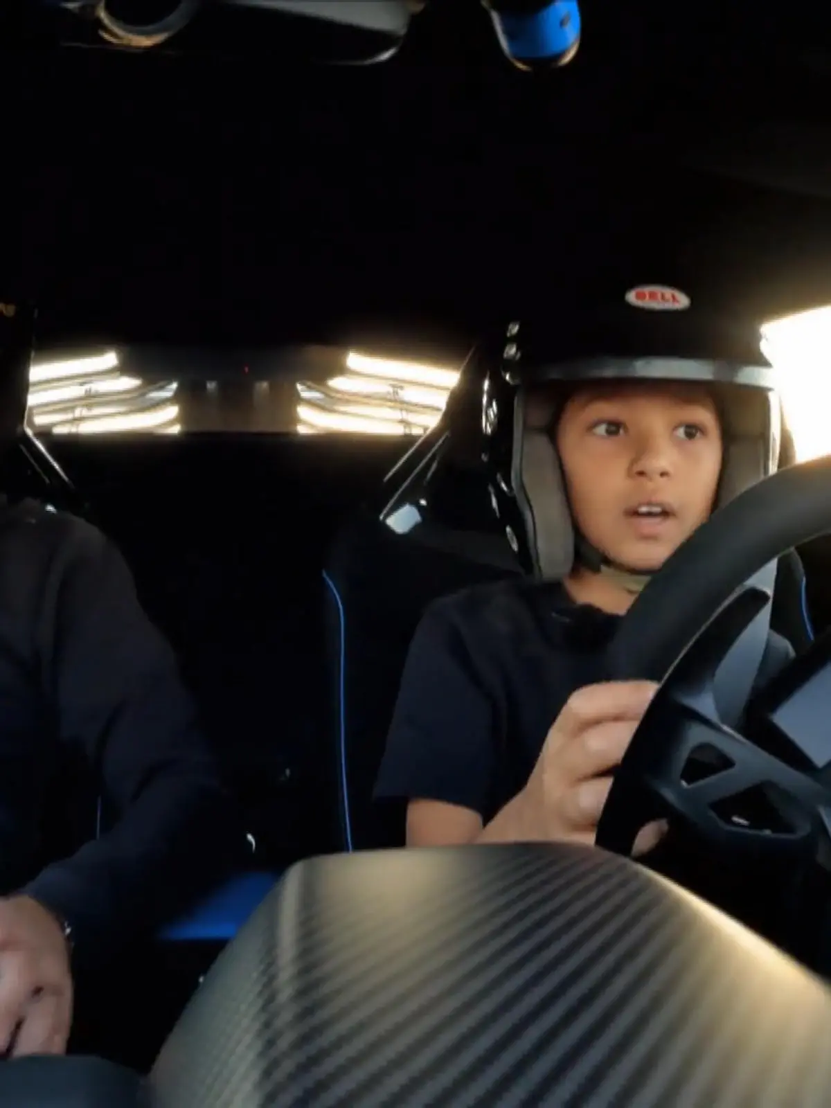 Bild zu: "Warum landet Doreens Stiefsohn plötzlich im Kiesbett – und was hat das Auto abbekommen?"