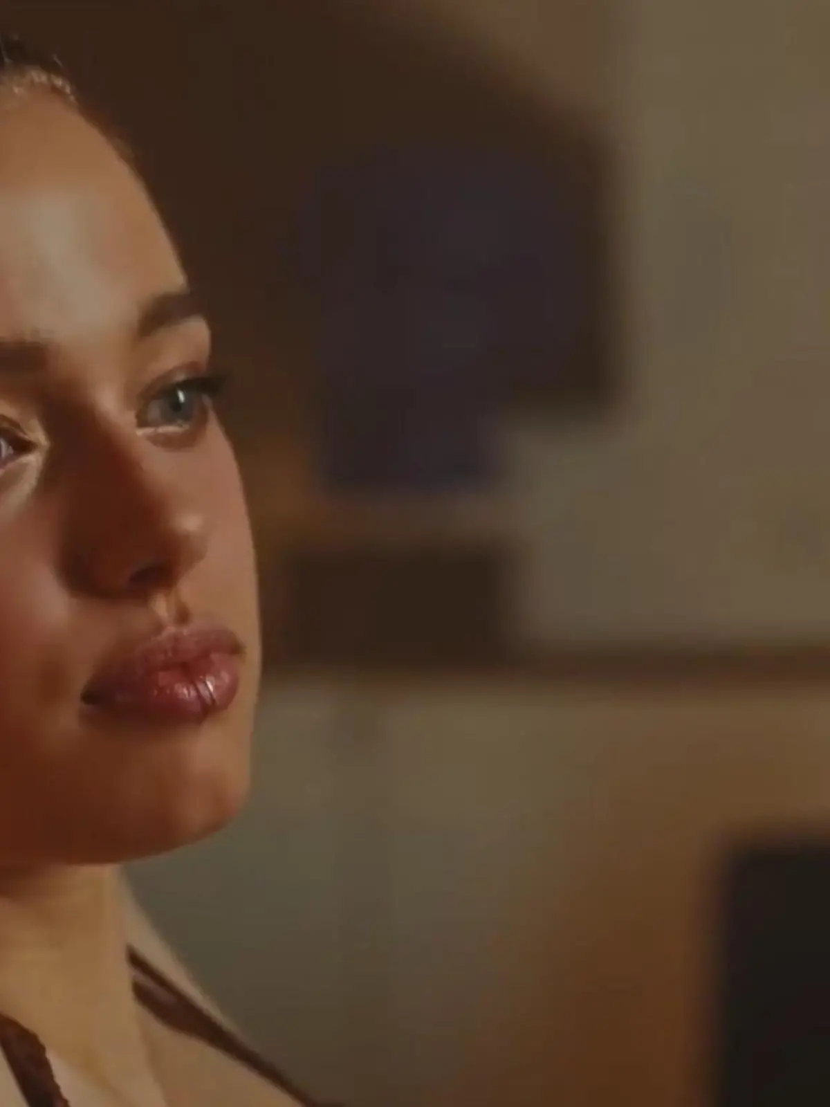 Bild zu: "In sexy Musikvideo! Promi-Tochter zeigt sich total verändert"