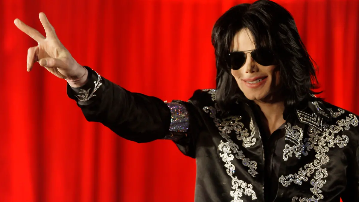 FILE - In this March 5, 2009 file photo, US singer Michael Jackson announces at a press conference that he is set to play ten live concerts at the London O2 Arena in July 2009. Wade Robson, who testified that Michael Jackson never abused him as a child, filed a claim against the singer's estate claiming years of abuse by the pop superstar. Robson claims he was abused by the pop superstar over a seven-year period. A Los Angeles judge said Thursday June 6, that he was inclined to unseal portions of Robson's court filings alleging molestation by Jackson, but that certain details wouldn't be made public to protect the choreographer's privacy. (AP Photo/Joel Ryan, File)