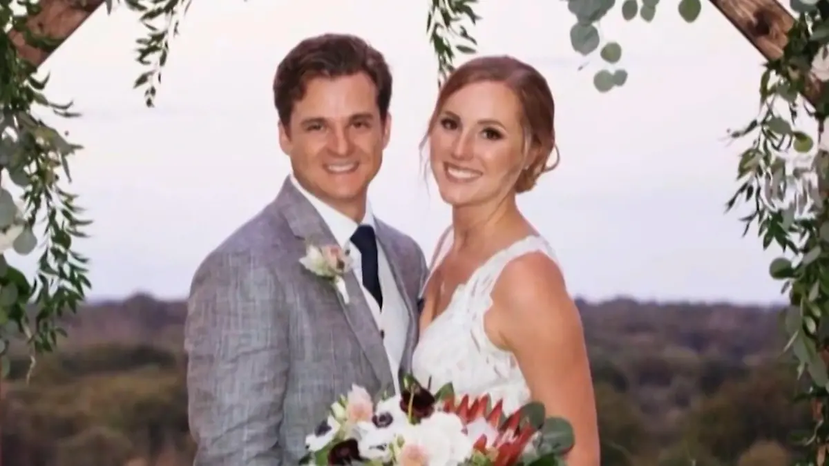 Ehemann versuchte seine Frau im Urlaub zu töten Mord im Urlaub