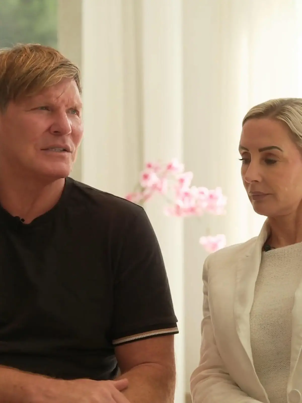 Bild zu: "Nach dem Anschlag wächst bei Steff die Sorge um seine Familie"