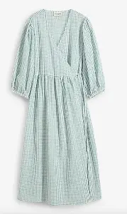 Wickelkleid aus Strukturmaterial