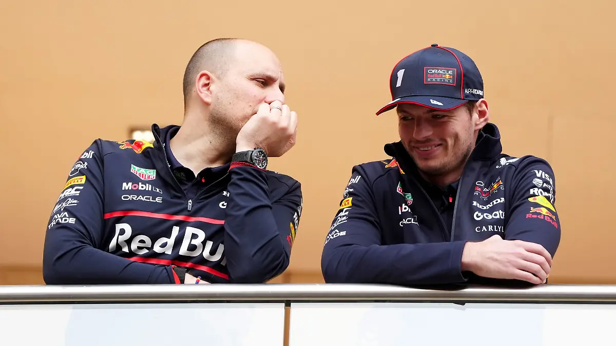 Gianpiero Lambiase (l) wird Red Bull und Max Verstappen angeblich verlassen. (Archivbild)