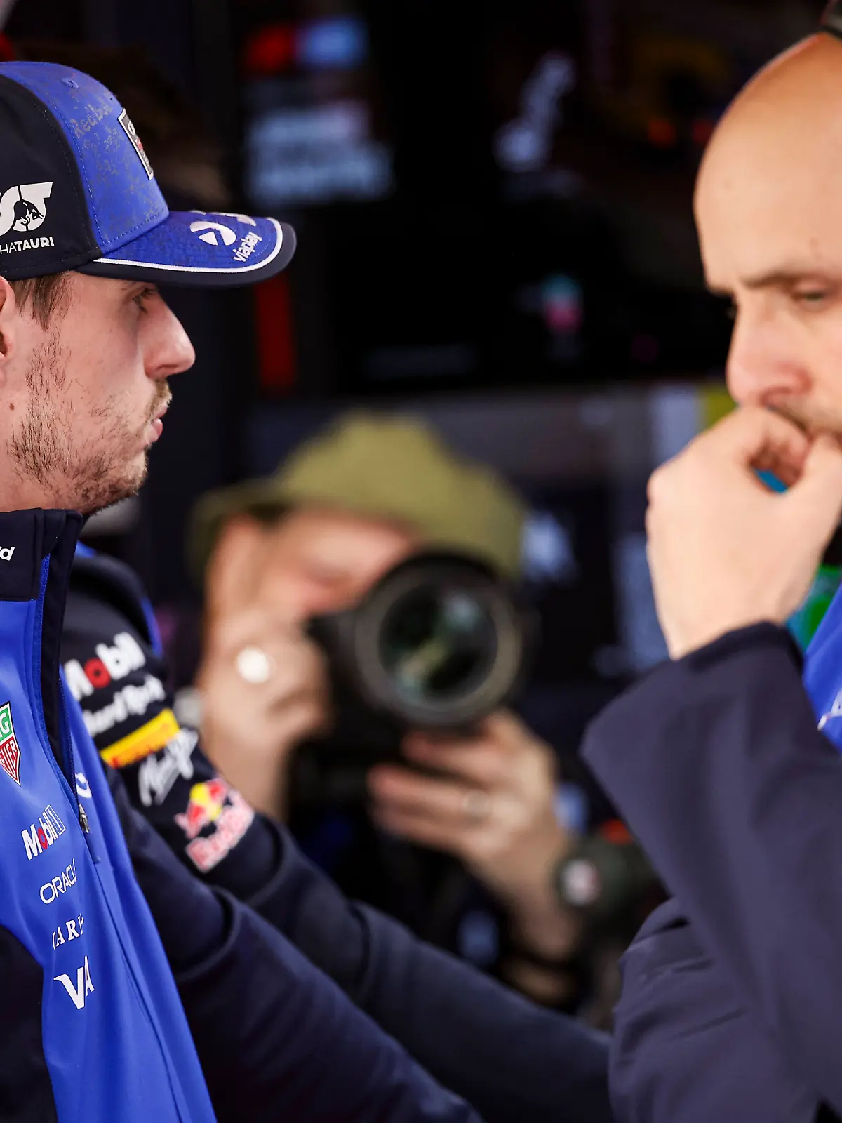 F1 - JAPANESE GRAND PRIX 2026 VERSTAPPEN Max nld, Red Bull Racing Ford RB22, portrait LAMBIASE Gianpiero, Head of Race Engineering at Red Bull Racing, portrait, during the Formula 1 Japanese Grand Prix 2026, 3rd round of the 2026 Formula One World Championship, WM, Weltmeisterschaft from March 27 to 29, 2026 on the Suzuka Circuit, in Suzuka, Japan - SuzukaJapan PUBLICATIONxNOTxINxFRAxBEL Copyright: xXavixBonillax