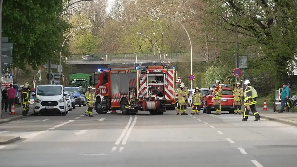Toter nach mutmaßlicher Explosion Großeinsatz in Gladbeck