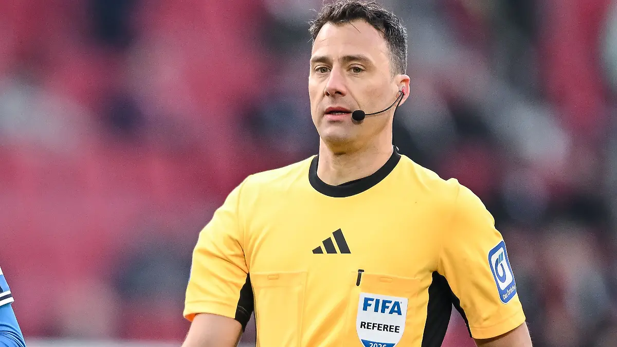 Felix Zwayer kann sich auf die WM freuen. (Archivbild)