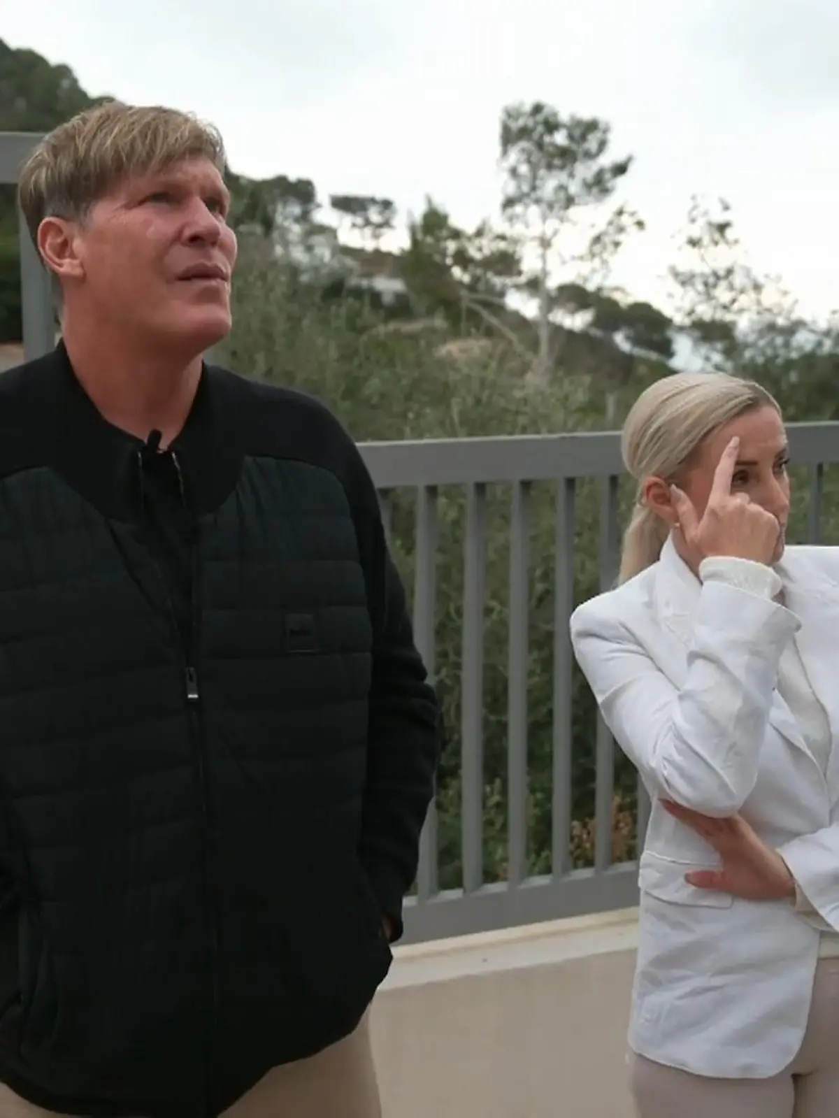 Bild zu: "Goodbye Deutschland: Anschlag auf Steff Jerkels Villa sorgt für Schock"