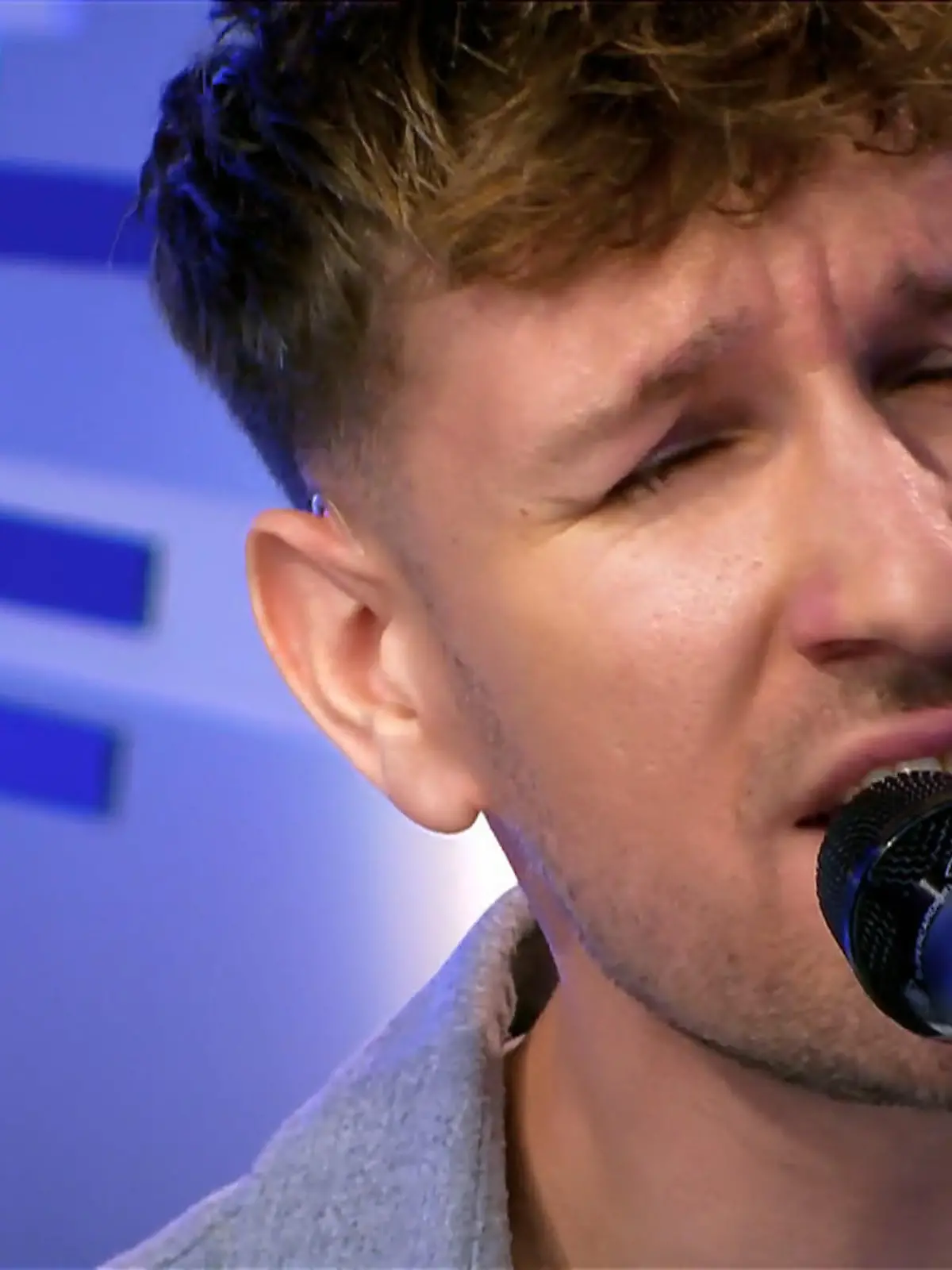 Bild zu: "Top oder Flop? Sebastian performt mit viel Gefühl"