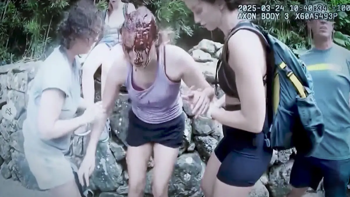 Arielle wird mit schweren Kopfverletzungen gefunden.