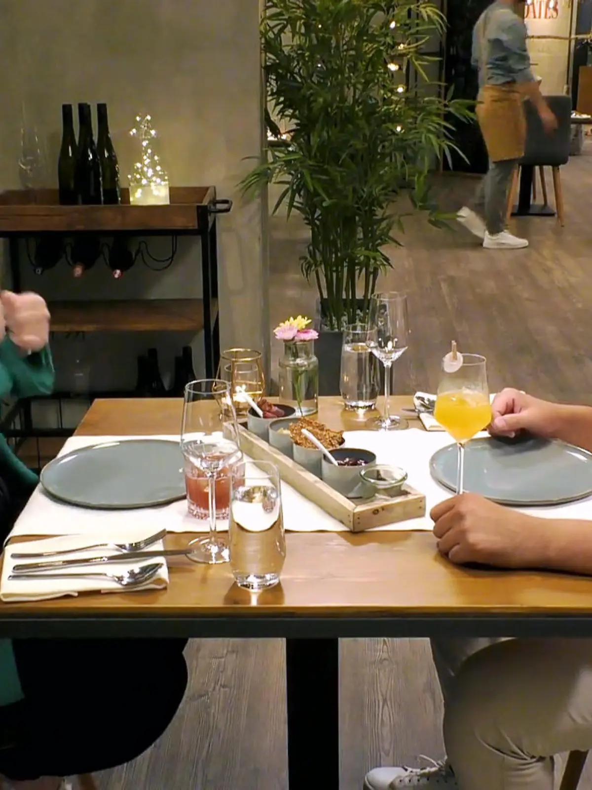 Bild zu: "Sport, Familie, Beziehung: Lisa und Kaled arbeiten viel ab"