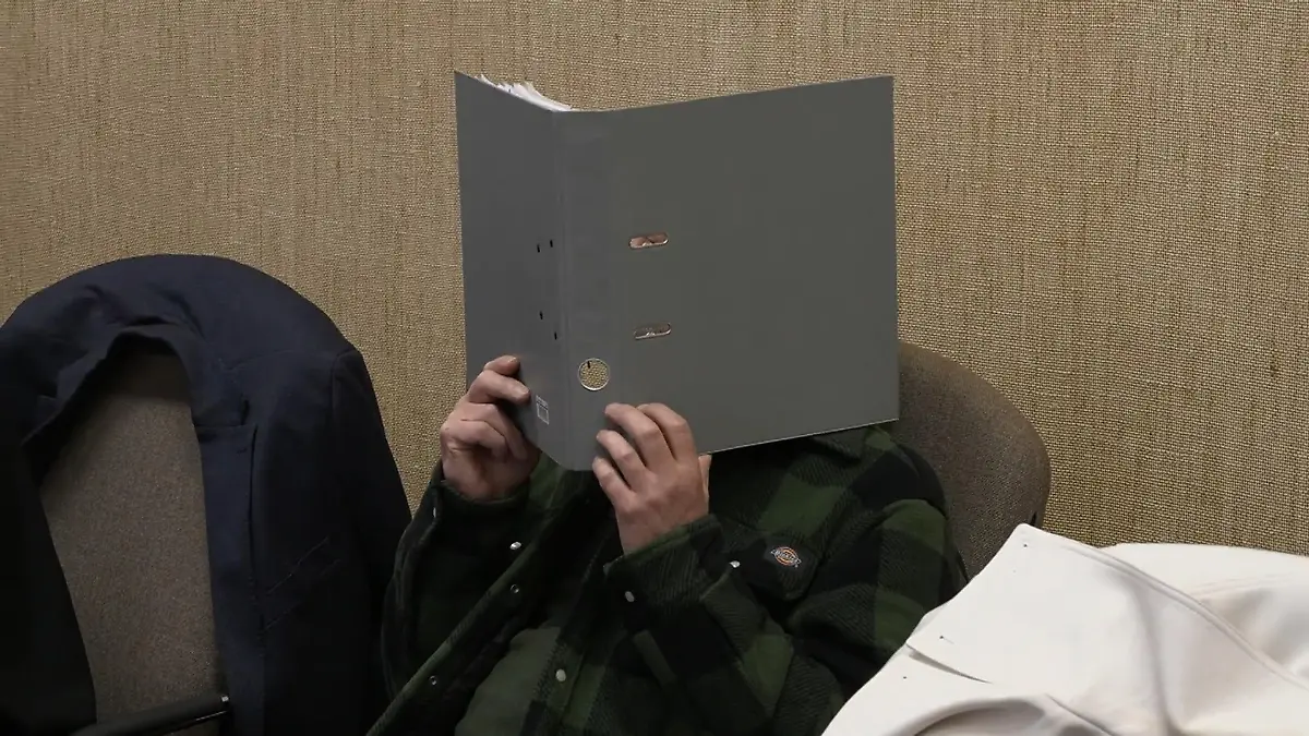 Ehefrau in Badewanne ertränkt? Prozessauftakt in Köln