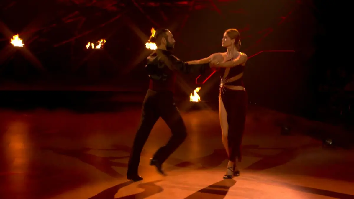 Esther Schweins wird zur Tango-Queen „Let’s Dance“-Jury begeistert von Fuß-Arbeit