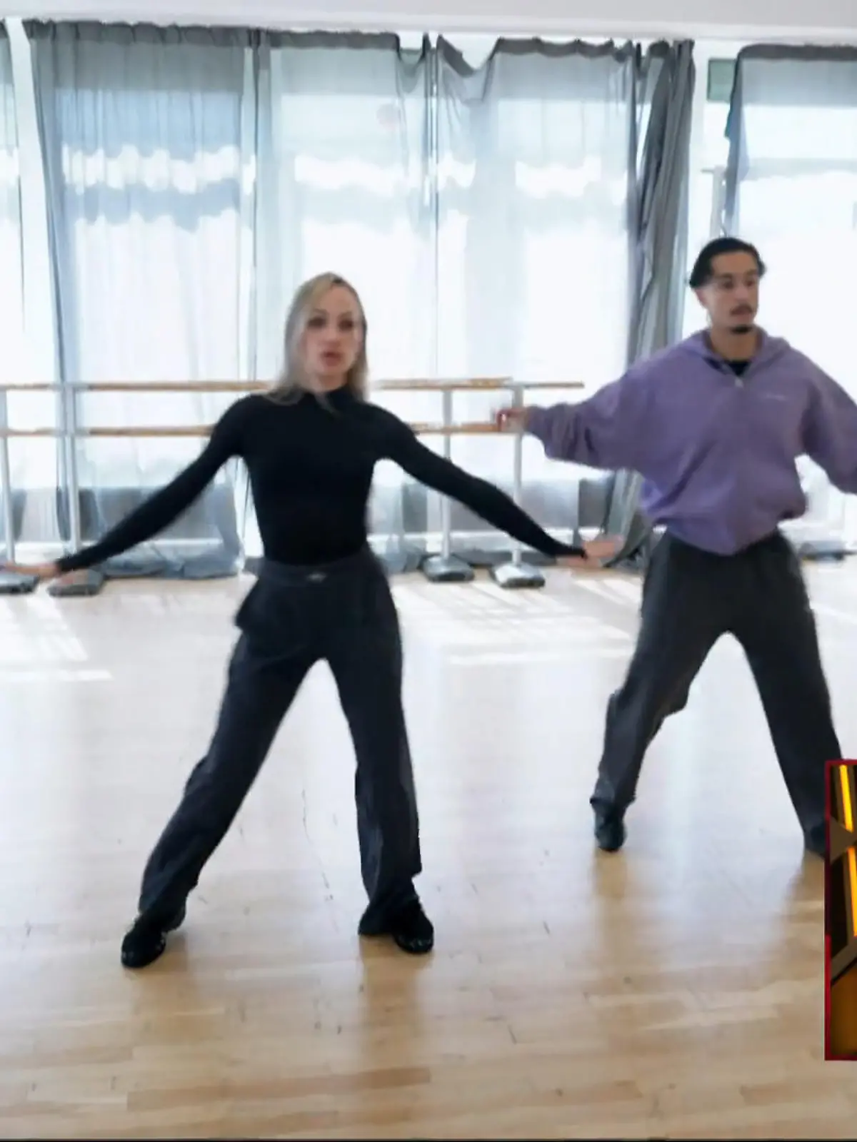 Bild zu: "Slowfox unter Druck: Kann Milano mit Marta jetzt zeigen, was wirklich in ihm steckt?"