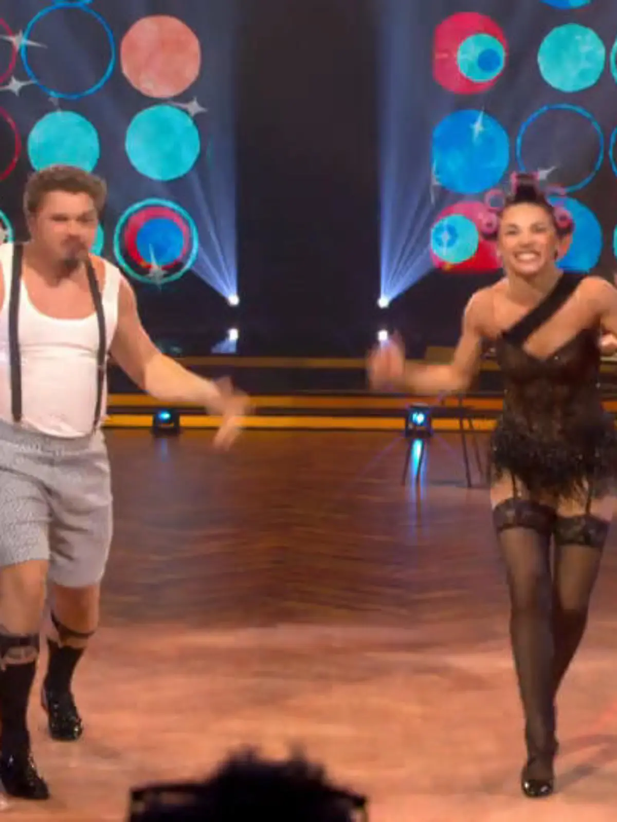 Bild zu: "Intensiver Charleston: Gustav und Anastasia drehen voll auf"