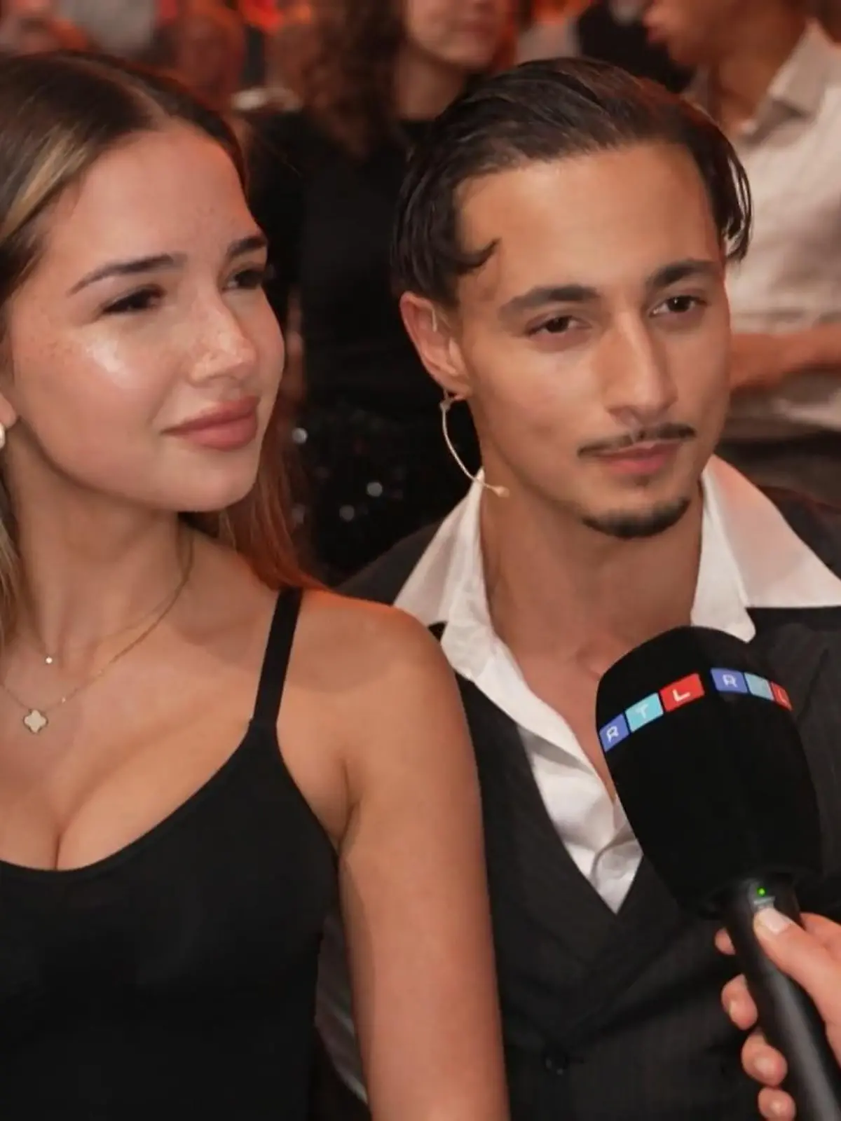 Zoe Charline Salgado Villatoro und „Let’s Dance”-Star Milano klären über Liebesgerüchte auf. 