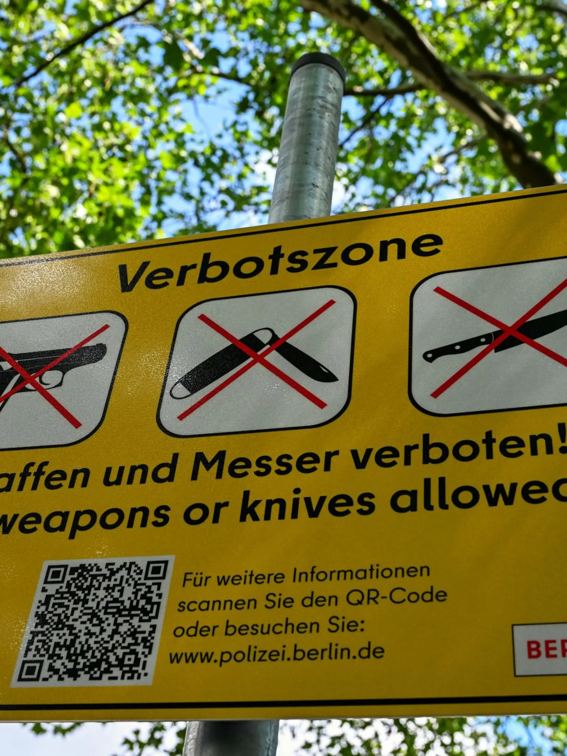 Bild zu: "Kontrollaktion in Düsseldorfer Altstadt"