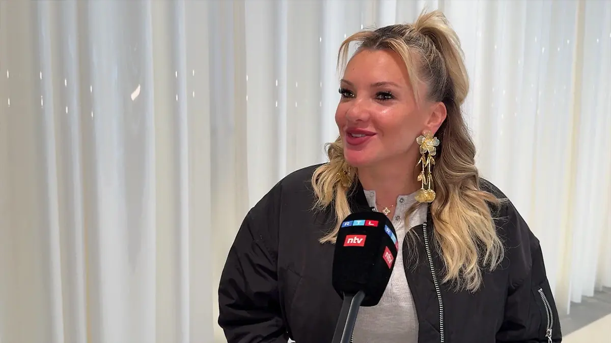 DARUM ist Evelyn Burdecki aktuell in keinem Reality-Format dabei Lieber Sofa, statt TV